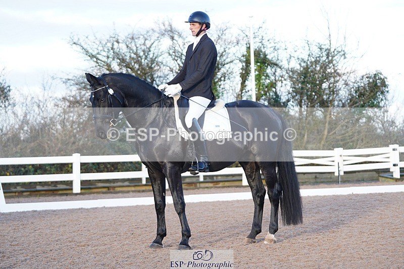 241214-102232-00161 - 115-Joe.Roome-Monarchs.Way.Tobiah