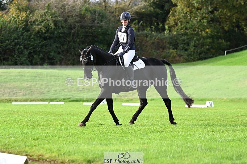 241025-100627-05952 - 447-Annastasia.Cross-KENNDALE