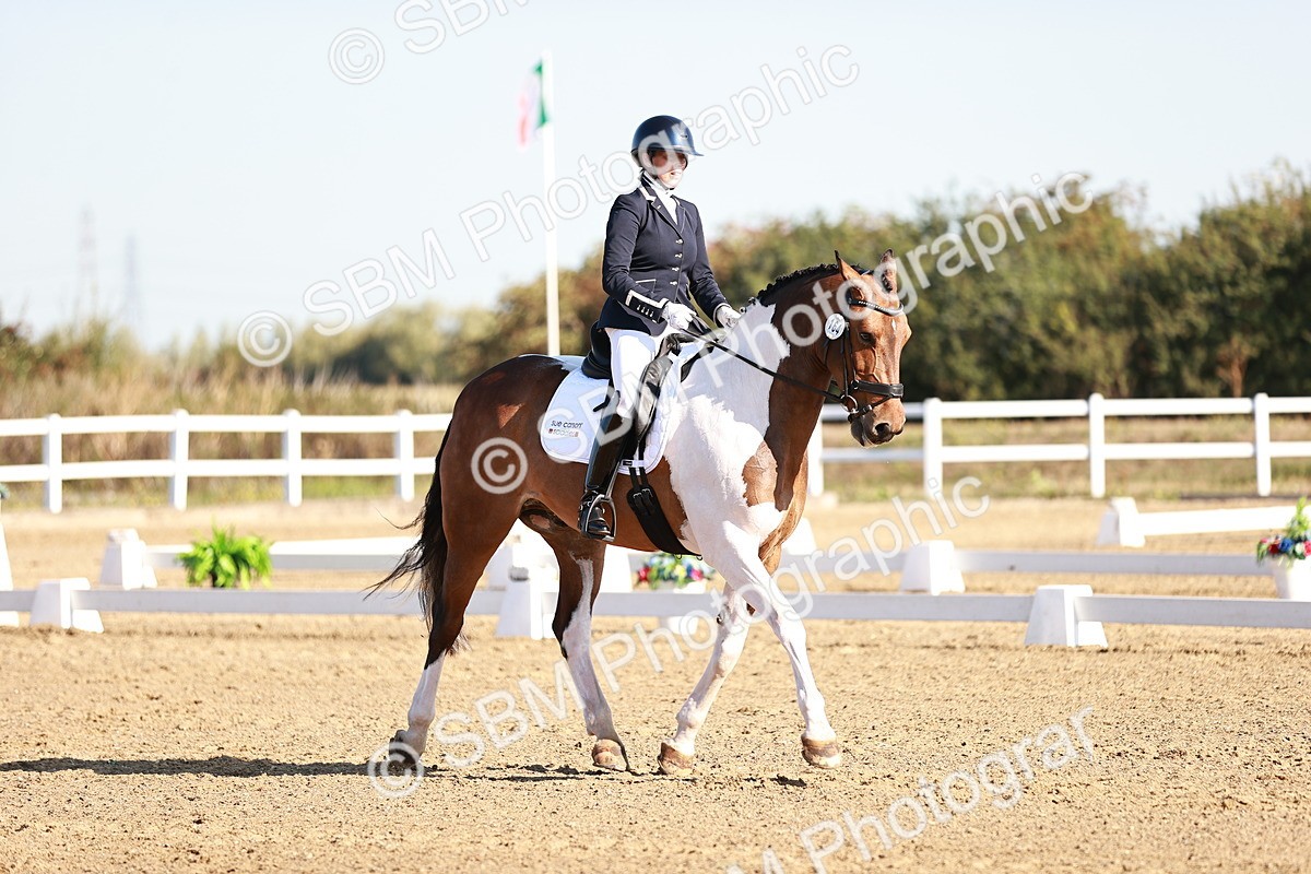 SBM_004223 - Class 12 - Novice 5 - 9.07-10.10