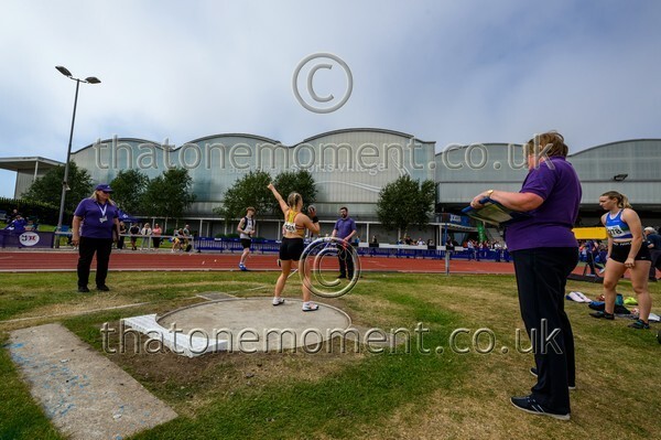 Age25SUN-929240 - Field Female Set Two