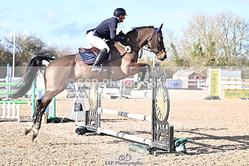 260204A-132625-00358 - Cls 4 Newcomers and 1.10m