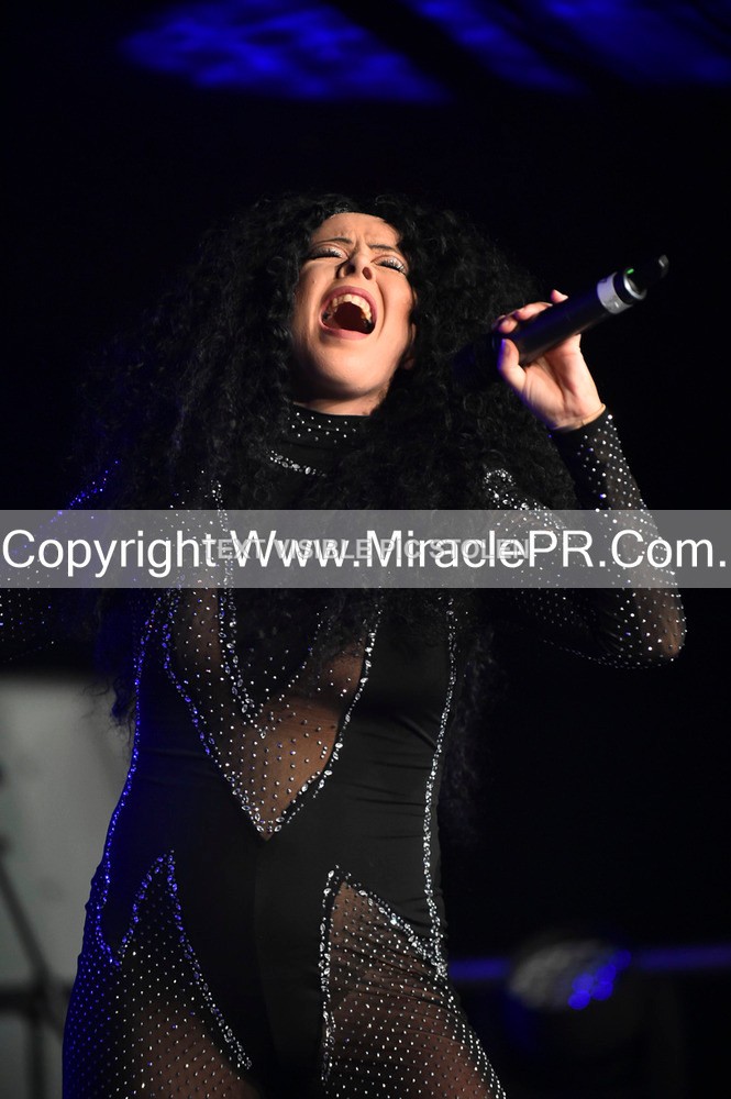 SH4_6523 - The Cher Experience