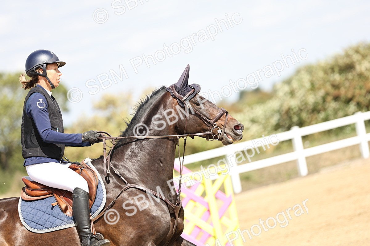 SBM_004870 - Class 5 - Senior Discovery - 1.00m Open