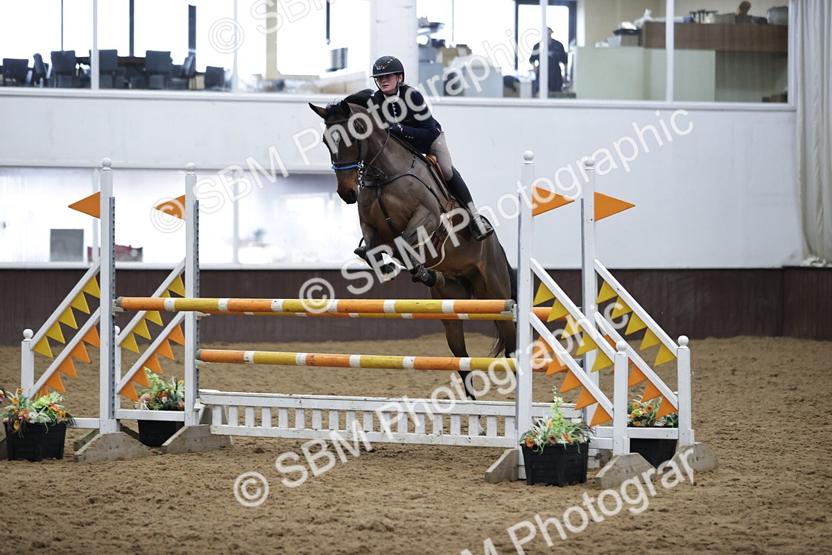 SBM_001462 - Class 4 - Senior Newcomers/ 1.10m Open