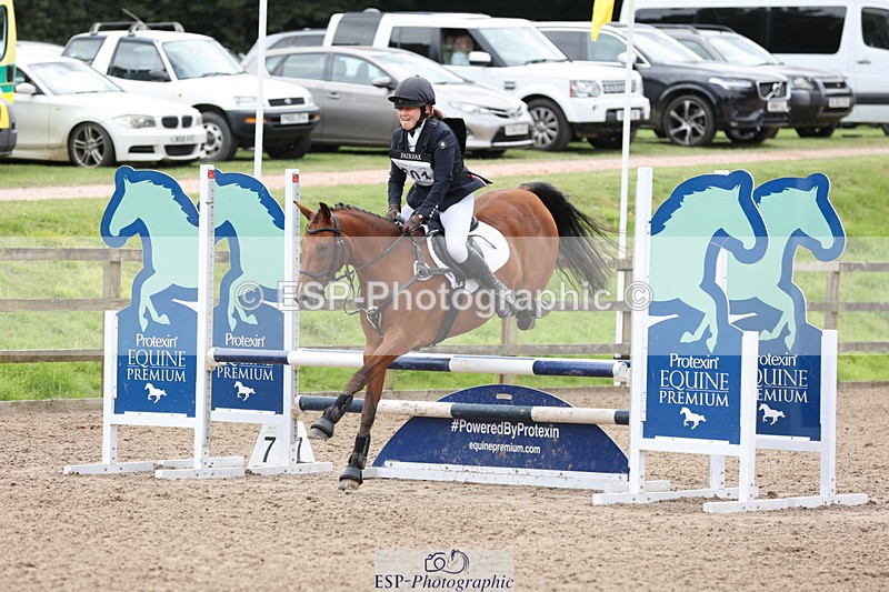 240804-141252-15718 - 601-Tichy_Sanders-UBERTON_VAN_HET_DALHOF