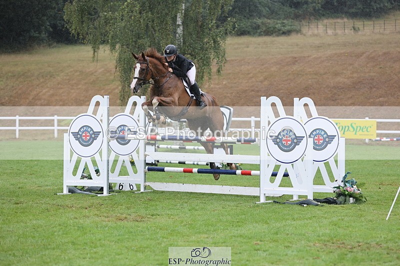 250830A-134338-06771 - Cls 16 Snr Newcomers and 1.10m Open