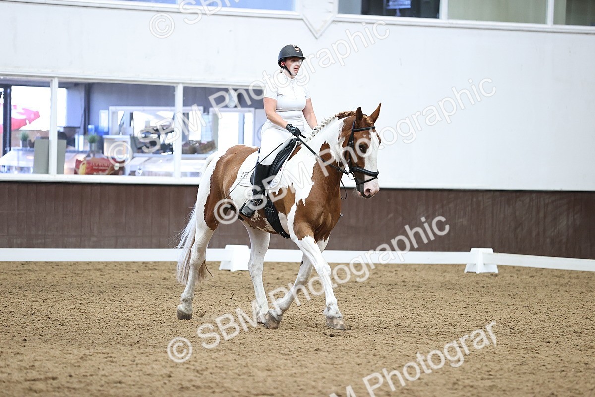 SBM_003115 - Novice 4 - 14.47-16.34