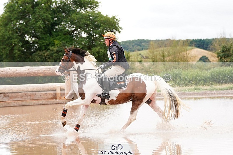 250803A-123938-13074 - M-558-Theo.Funnell-CARLOMAN.C