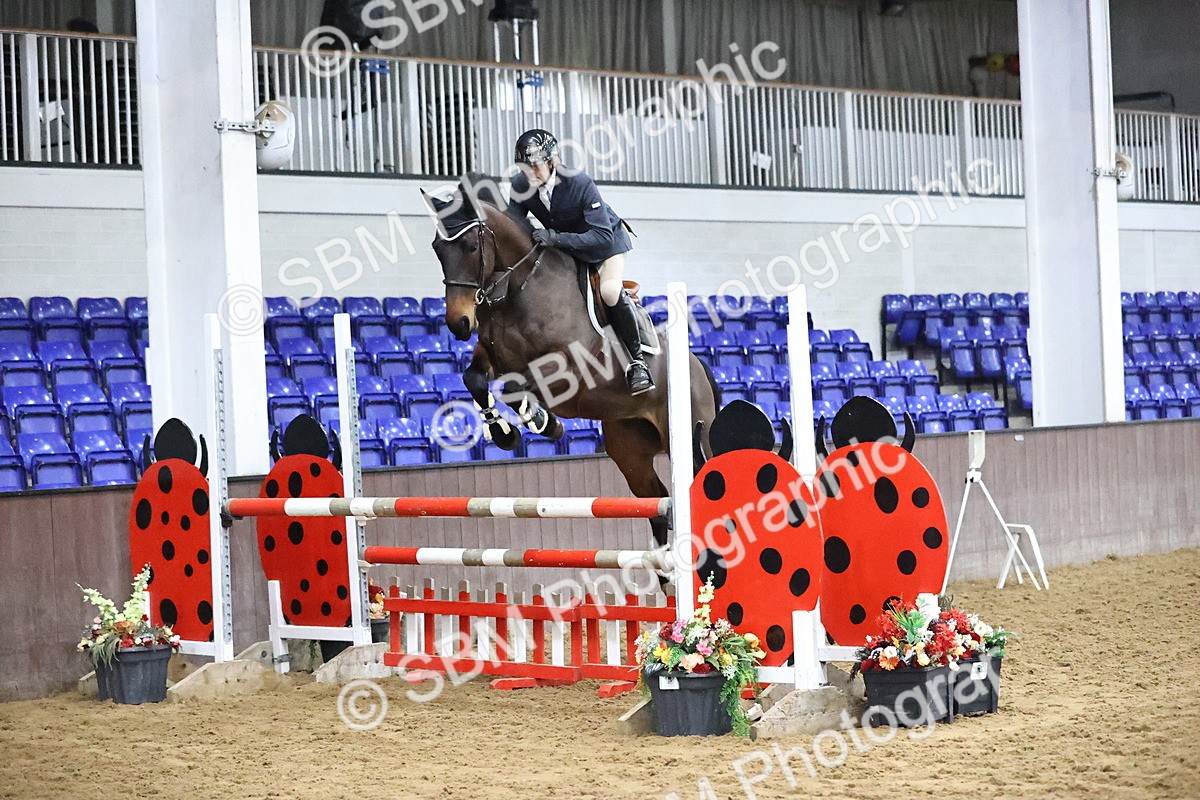 SBM_002110 - Class 10 - Senior Newcomers - 1.10m