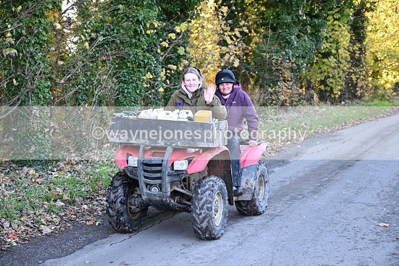 WJ6_9665 - Walk Home