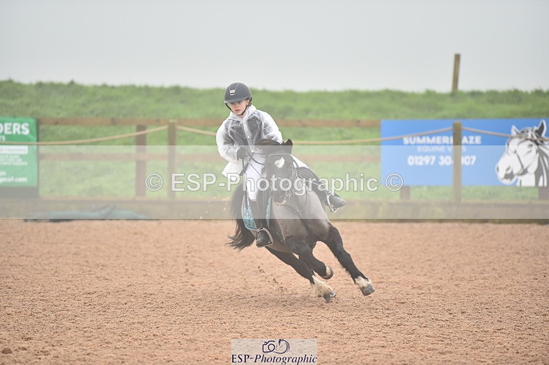 231118A-090714-00724 - Cls 16+17 Club and Schools 60cm