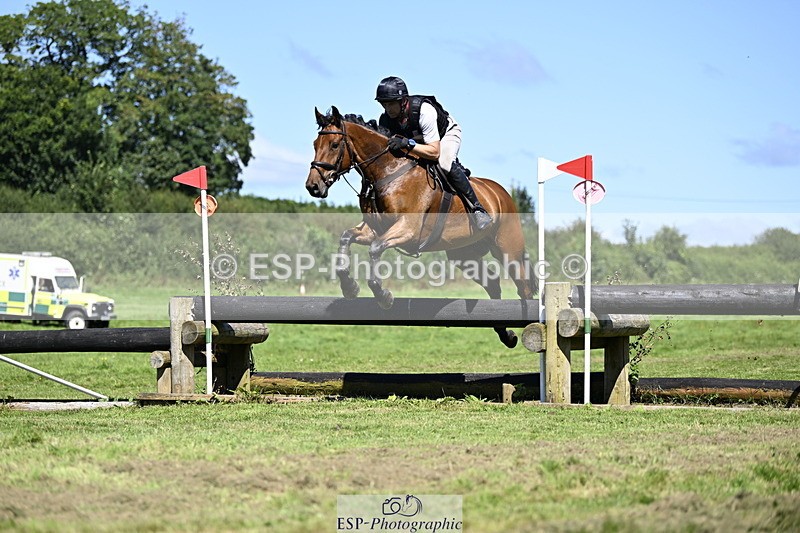 240811A-143128-04581 - 162-