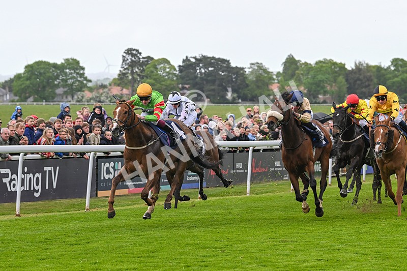 050525-Race 2-Hundred Caps-4249 - Race 2