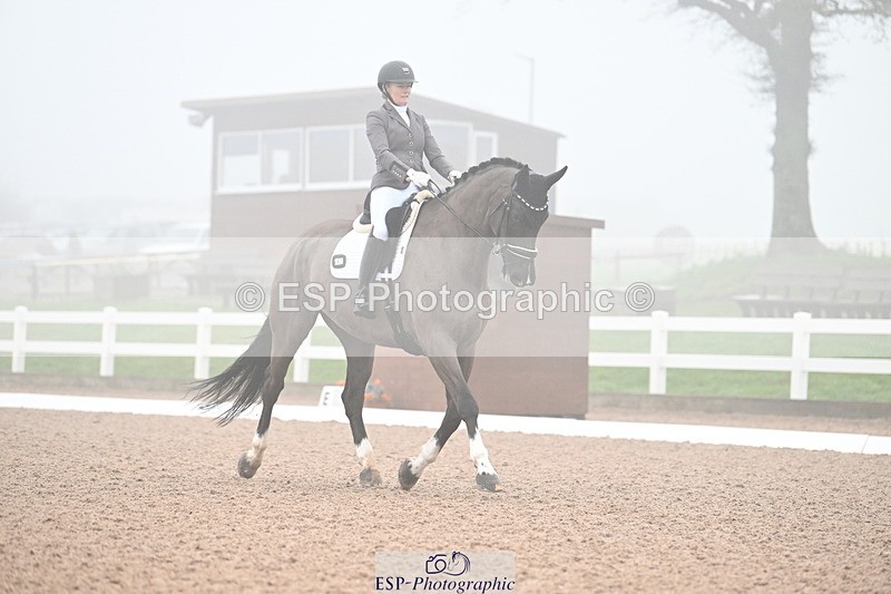 240217A-094128-00592 - 243-Lucy.Baker-Last.Dancer