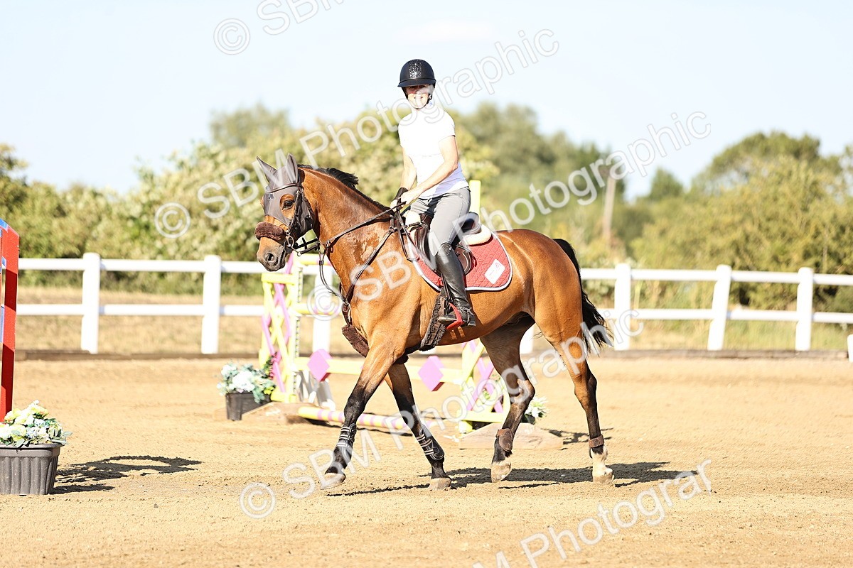 SBM_015910 - Class 18 - Senior 1.35m Open