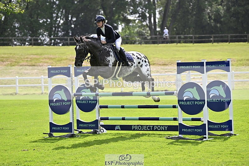 250613A-102320-00416 - Cls 1 Snr Newcomers and 1.10m Open