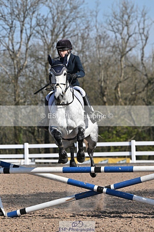 250409-094601-00028 - Clear round, Brit Nov & 90 open