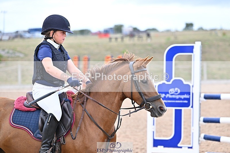 250826-155013-00206 - Clear Round and 60cm