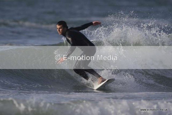 SU 080509 24 - Surf May 09