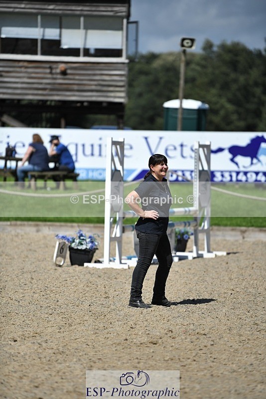 230820-142532-01207 - Jump Off and Presentations