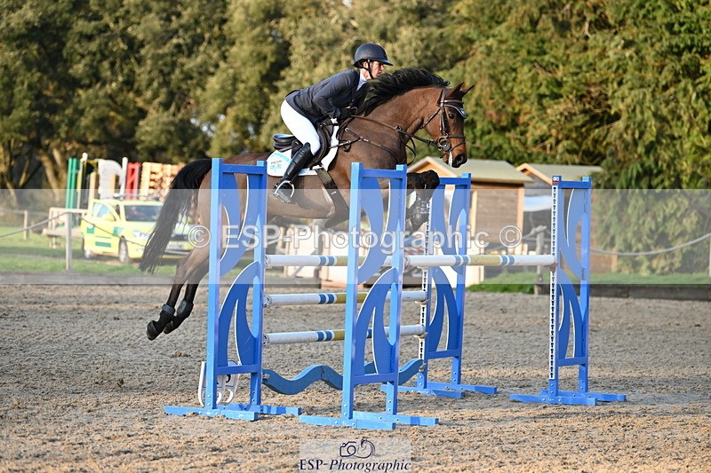 250322A-171450-03726 - Cls 14 Snr Fox & 1.20m Open