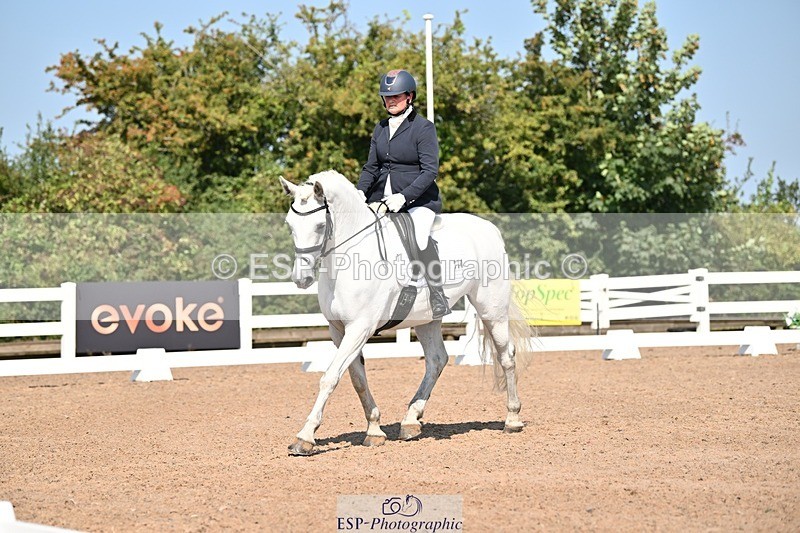 250816-104526-03181 - 111-Sonya.Fitch-PeytonDinnarthal.Buzzard