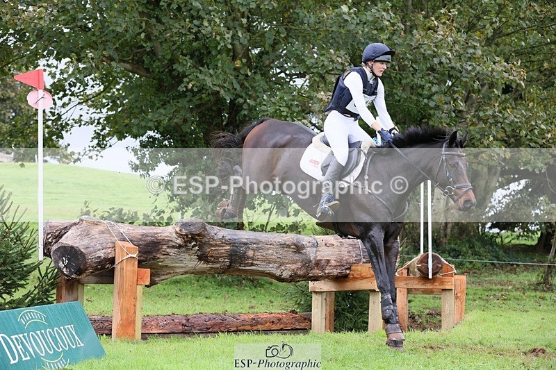 231021-115259-15803 - 645-COOLEY.CORPELLO-Francesca.Swallow-SC+XC