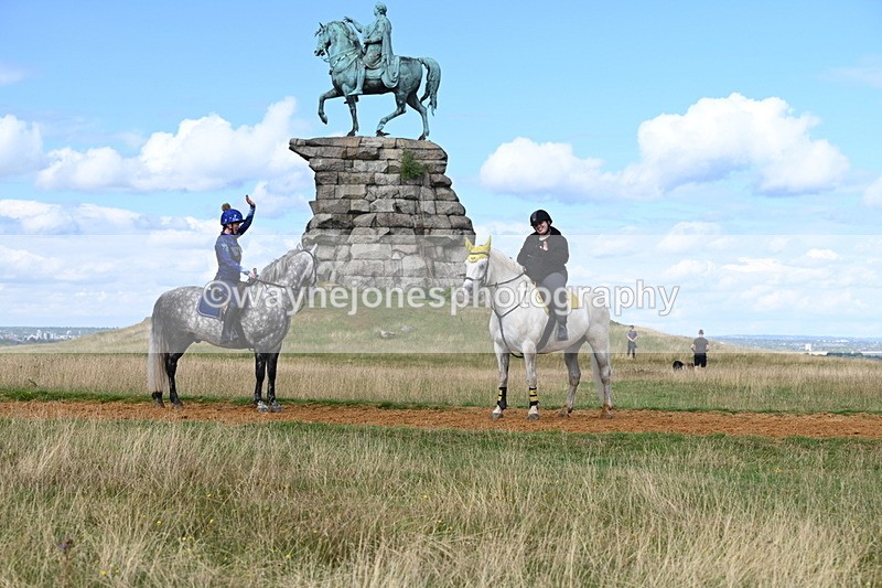 DSC_9939 - Time at Statue 15:11 to 15:58