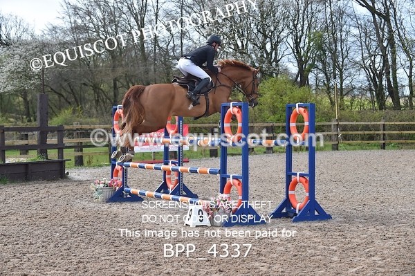 BPP_4337 - CLASS 10 RHS Foxhunter Championship Qualifier