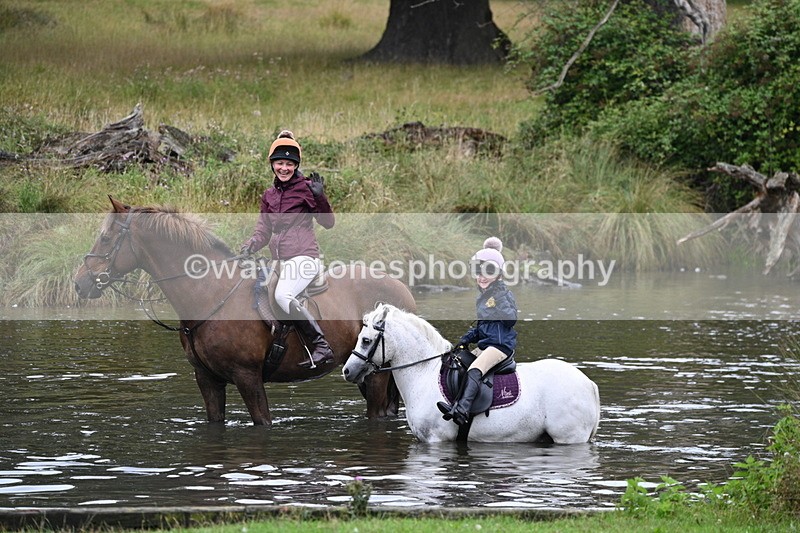 WJ7_6485 - Time at Water 09:30 to 10:00
