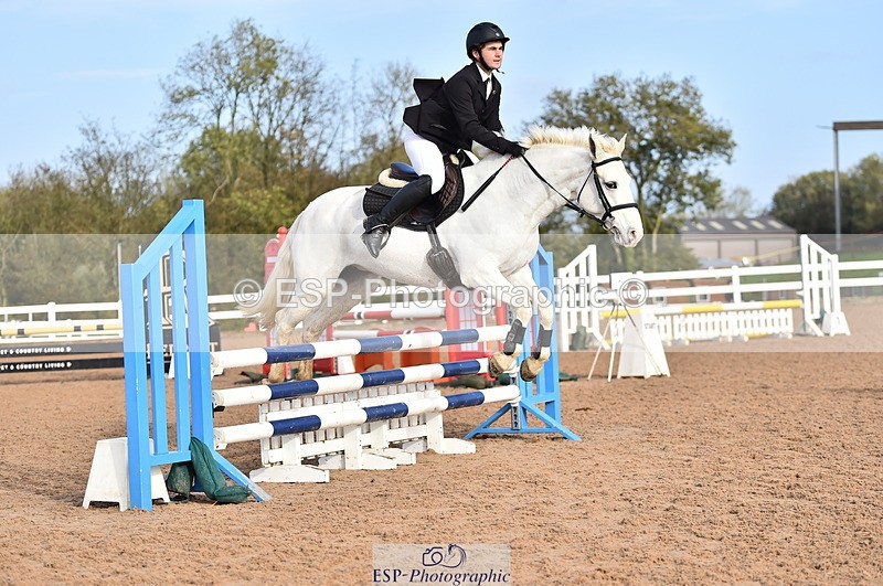 231028A-111632-00752 - Cls 2 British Novice & 80cm Open