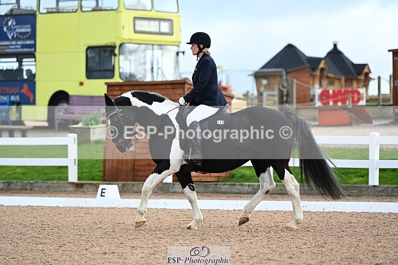 240323A-093701-01243 - DR Intro B