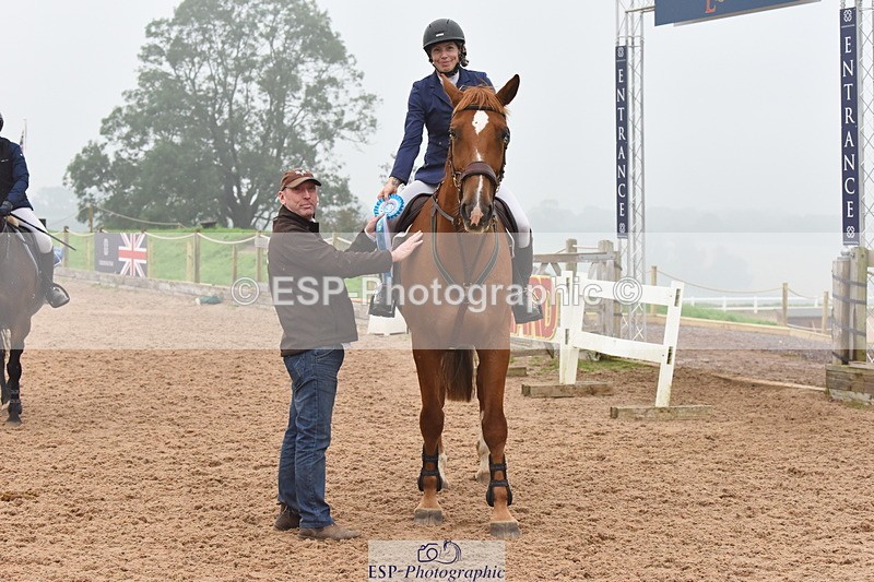 230916A-171258-05796 - Cls 19 Snr 1.10m Derby