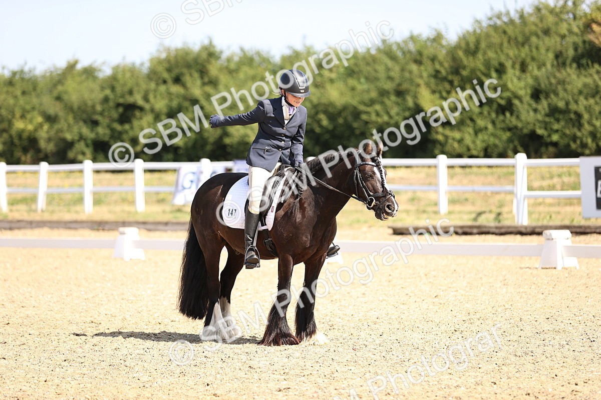 SBM_009196 - Novice 5 - 9.50-10.53
