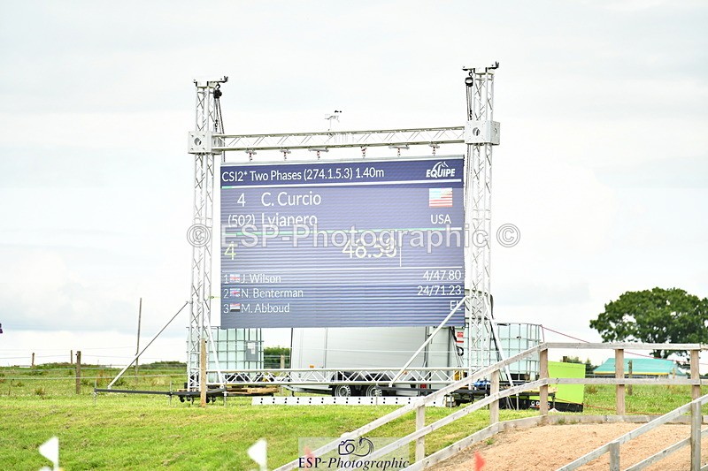 230720A-145132-03578 - Cls 9, 2 Star Big 1.40m Start to break