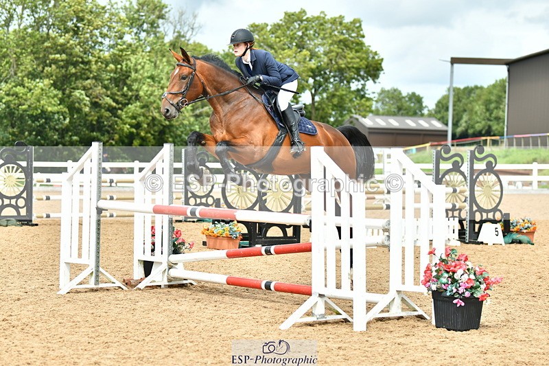 230813A-135403-12805 - Cls 43 1.05m National Amateur Qualifier