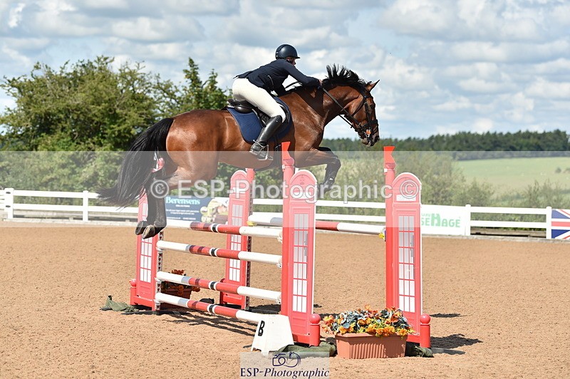 230720A-104216-02200 - Cls 29, 6 Yr Olds 1.20m