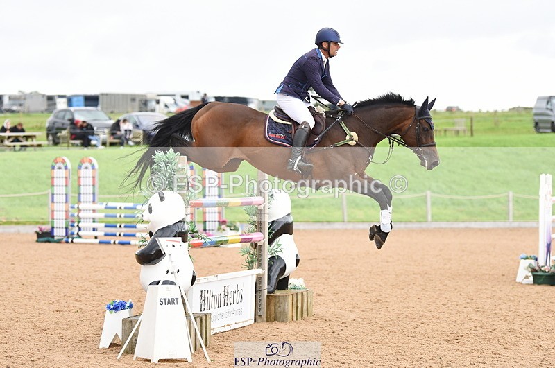 230812A-164944-10351 - Cls 38 Nat 1.40m Open