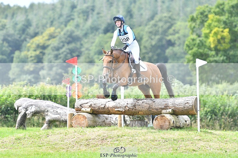 240803-134608-06980 - 208-Sophie_Vicary-ENGELIQUE_O