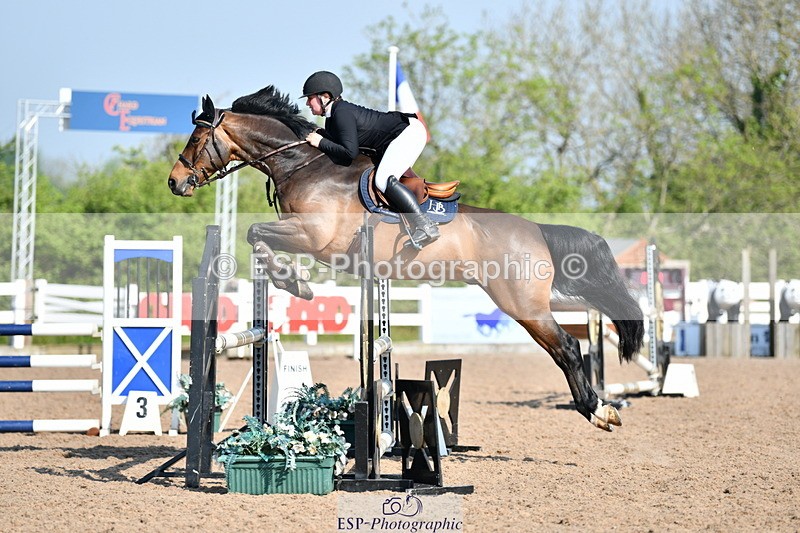 240512A-091331-17106 - Cls 39 British Novice and 90cm Open