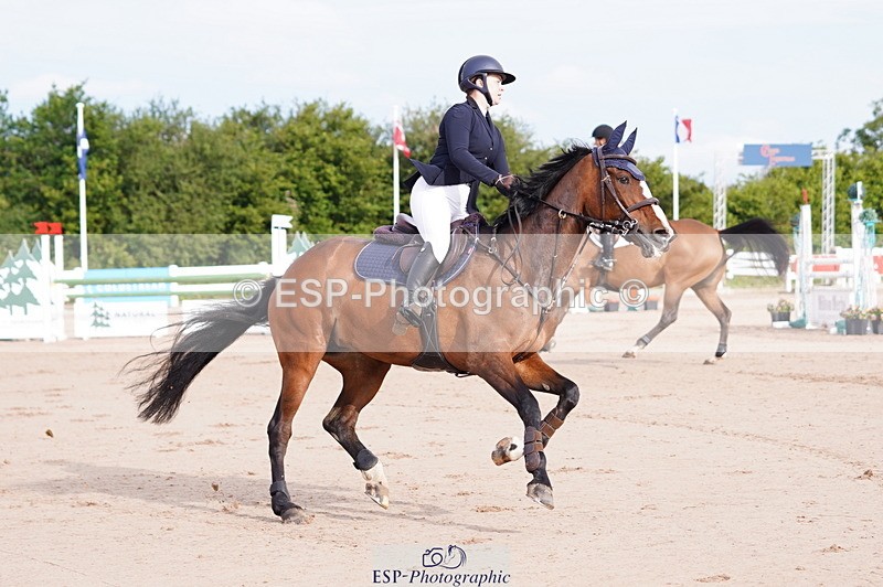 240721A-082914-16210 - Cls 24, Amateur 1.05m Accumulator