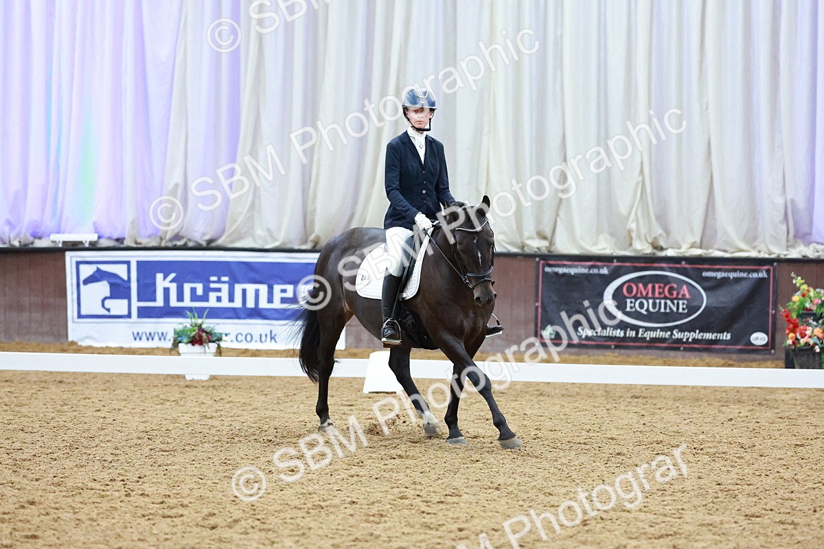 SBM_004436 - Class 12 - E2 Championship - 14.50-15.53