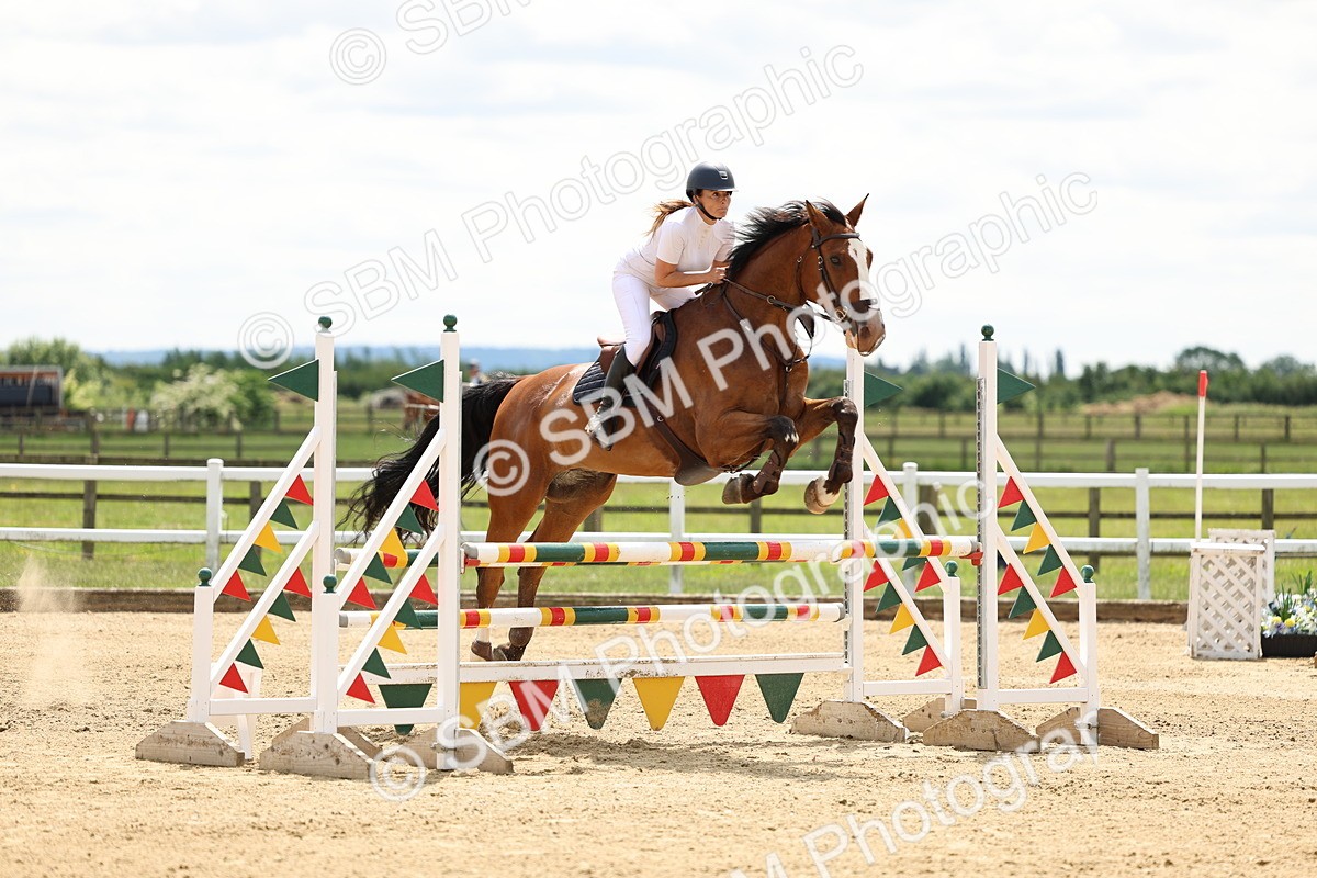 SBM_005198 - Class 18 - Senior 1.05m Open