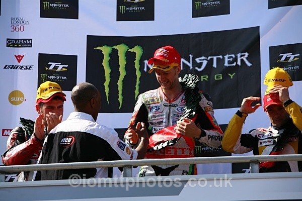  - Supersport Race 2 - TT 2010