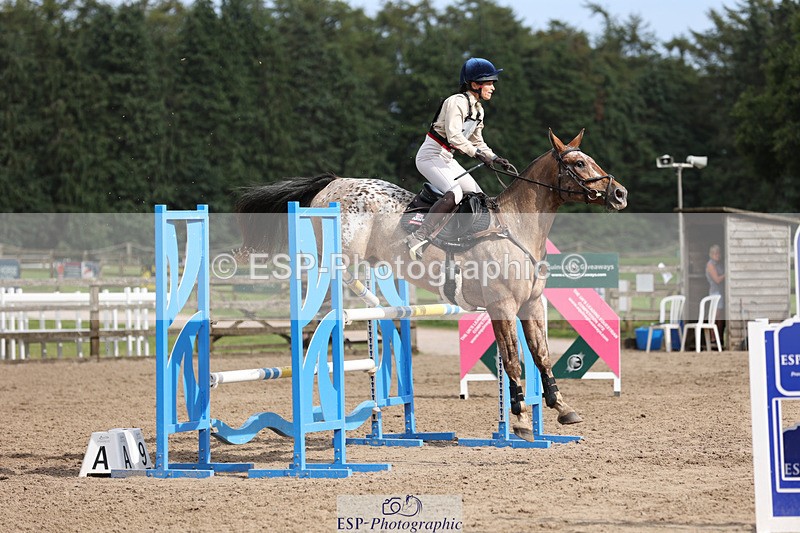 240804-164310-17026 - 718-Captain_Holly_Day-MUSTANG