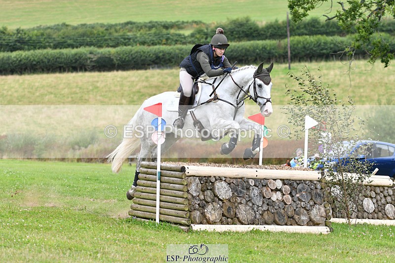 240804-134502-14967 - 515-Fern_Wilson-A_GOOD_EGG