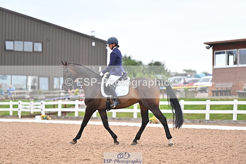 240817A-153406-10312 - 211-Louisa.Chatting-First.Mohican.II