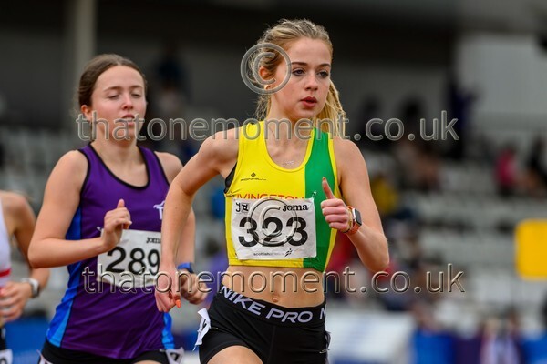 Age25SUN-929674 - Track Female Set Two