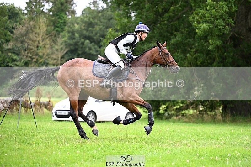 240803-110828-01218 - 135-Valentine_Emsens-CHELLY_BABY_Z