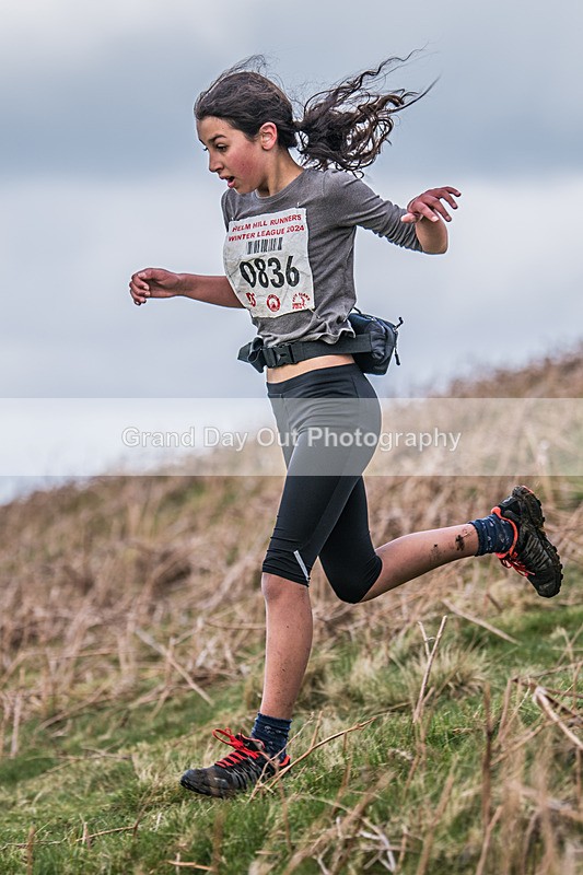 Arant Haw Juniors-139 - Kendal Winter League Arant Haw (Junior Races) Sunday 14th April 2024
